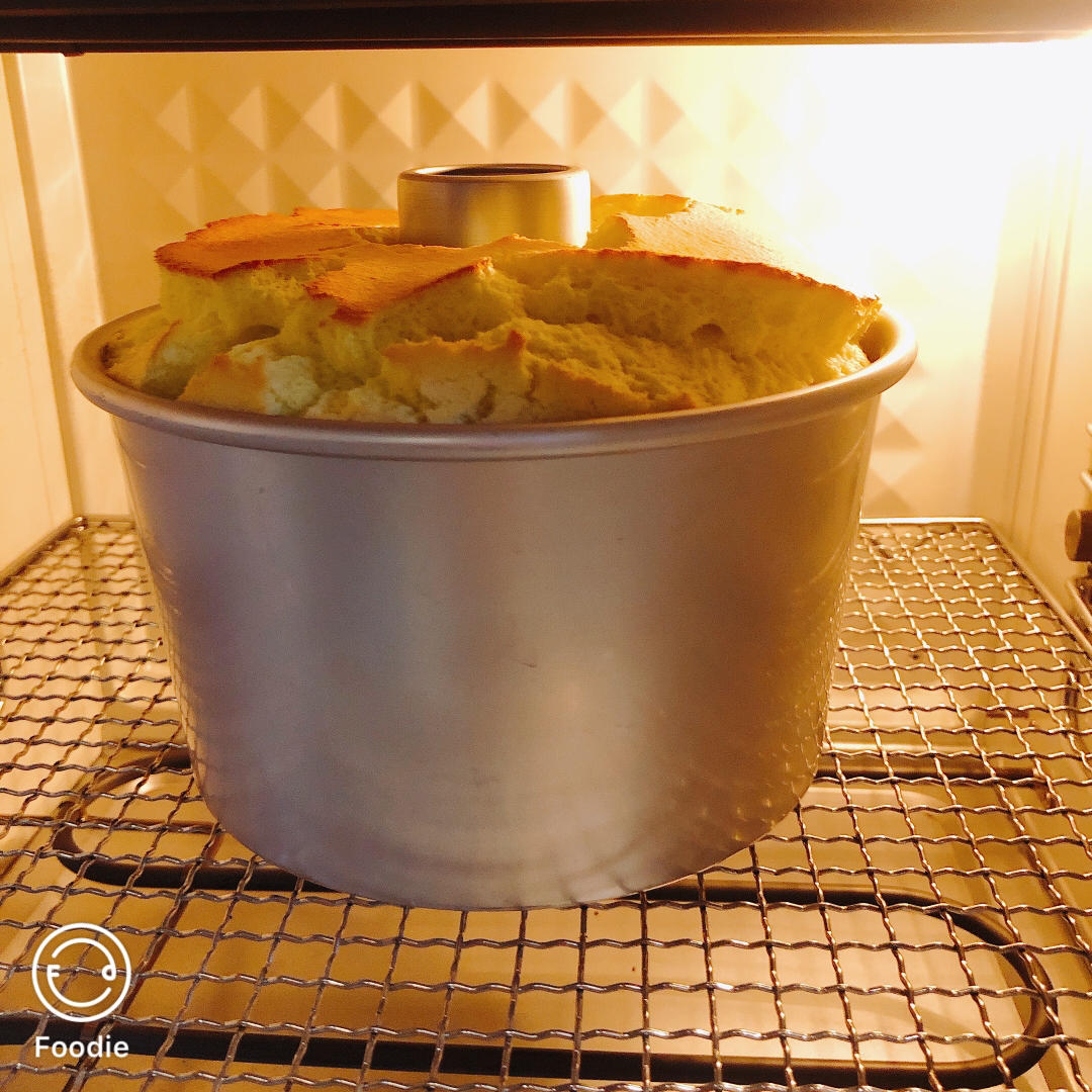 金灿灿南瓜乳酪戚风蛋糕