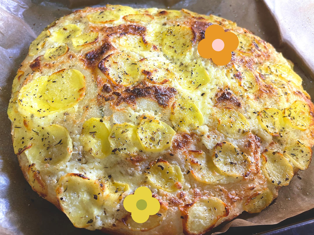 土豆迷迭香佛卡夏（附自制法式鲜奶油creme fraiche）