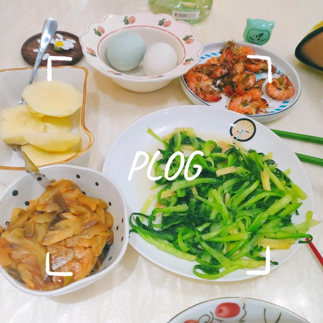 每天早安、午安和晚安，一年四季都不觉厌烦