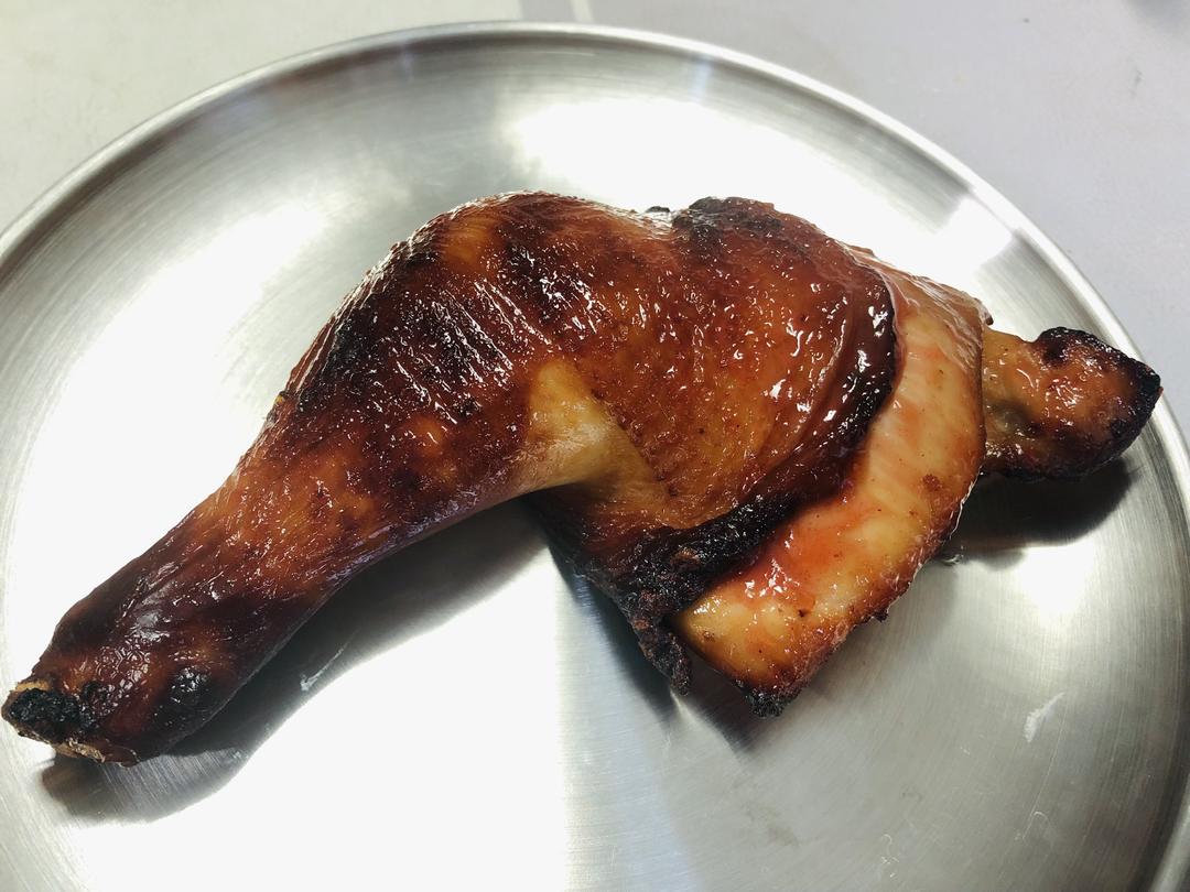 零厨艺!4种食材就能做超好吃的叉烧鸡腿.的做法