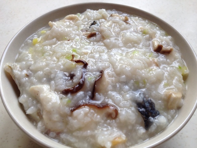 香菇鱼片粥