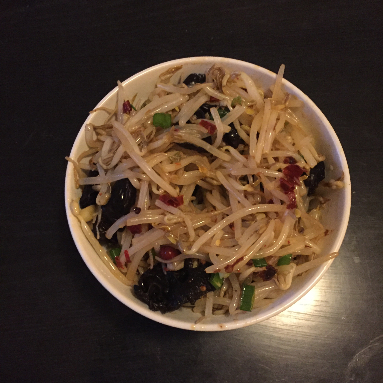 凉拌豆芽