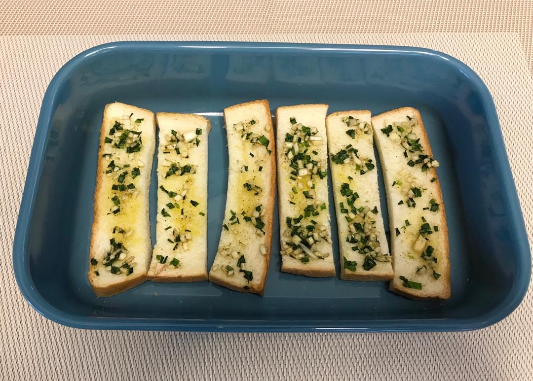 香蒜面包条