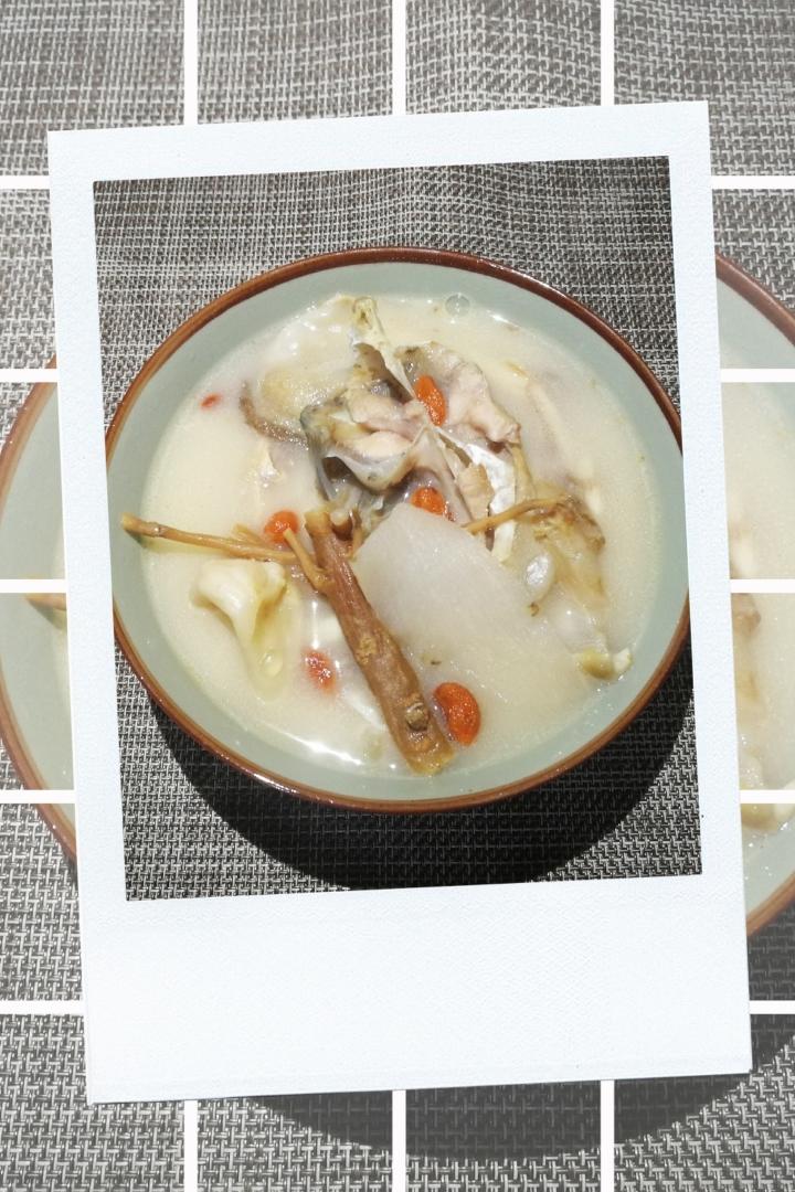 黨參淮山煲魚頭的做法