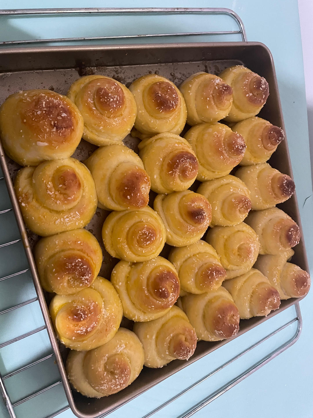 脆底蜂蜜小面包