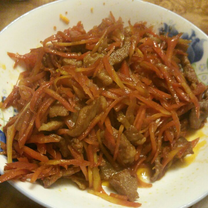 胡萝卜炒肉丝