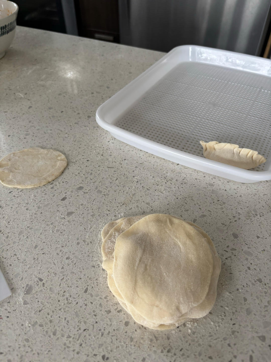 手工揉面三分钟，又韧又薄又好包的饺子皮