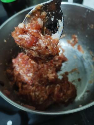 蒸饺子，肉馅香、皮软糯的要点的做法 步骤2