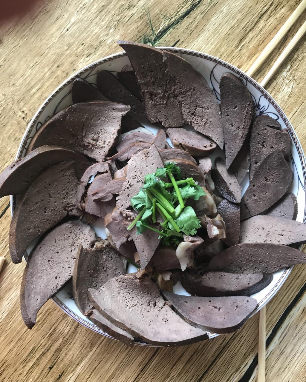 卤猪心、猪肝（卤心肝）
