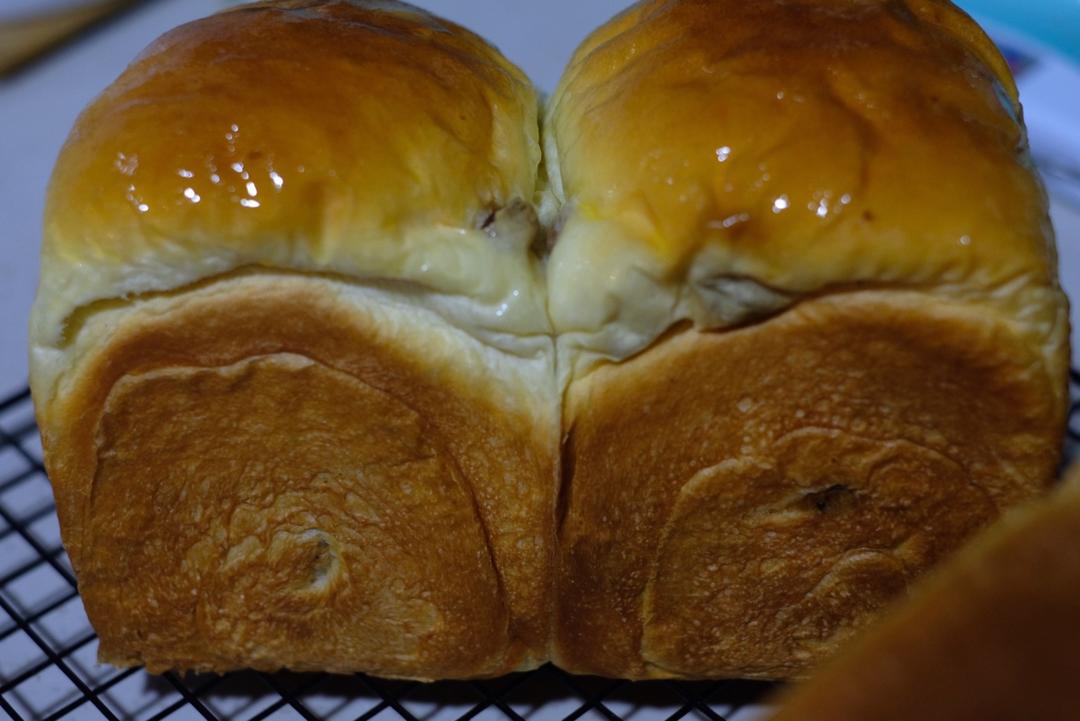 鲜奶提子吐司