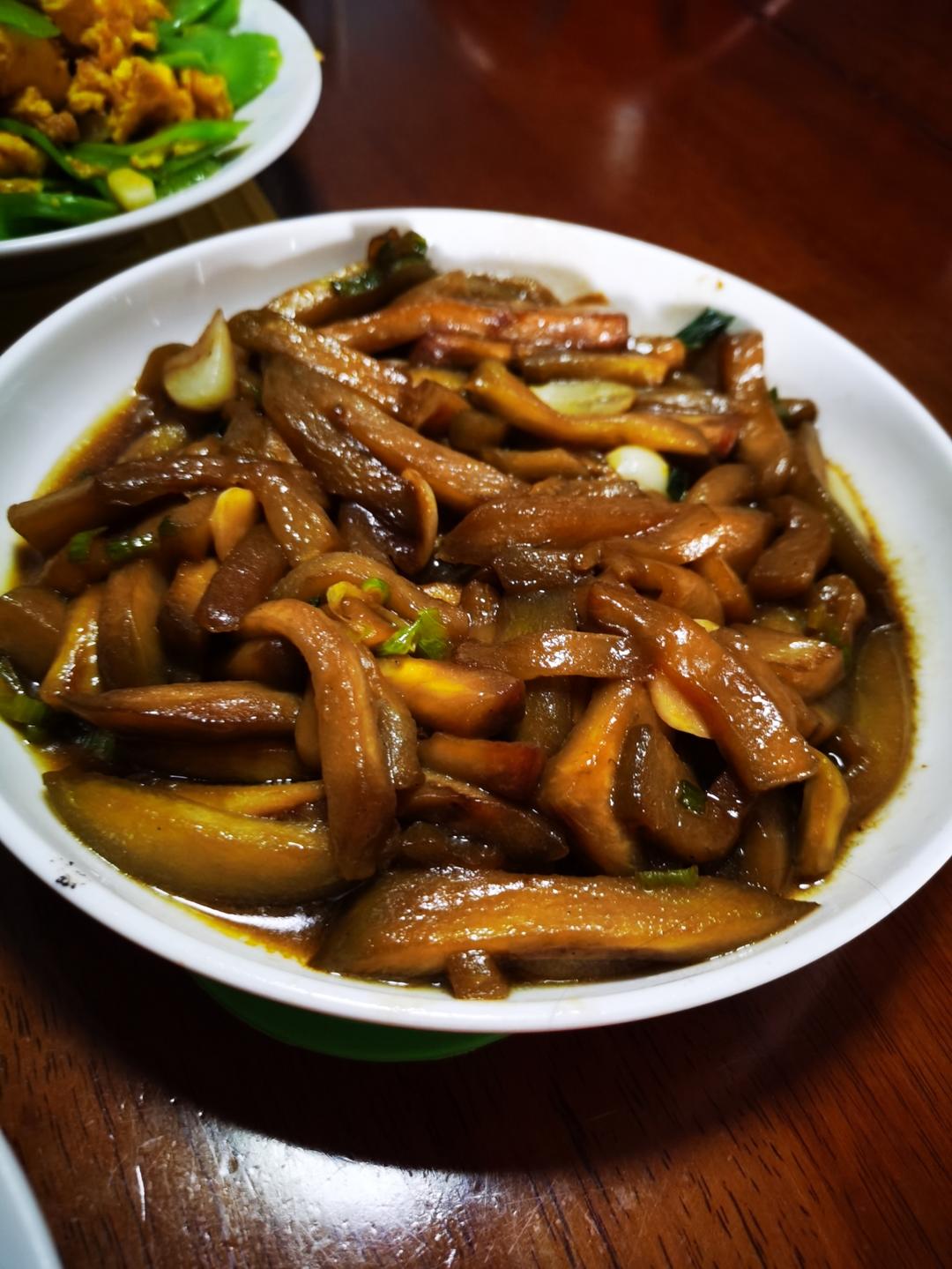 家常红烧茄子🍆，只要少量的油且下饭