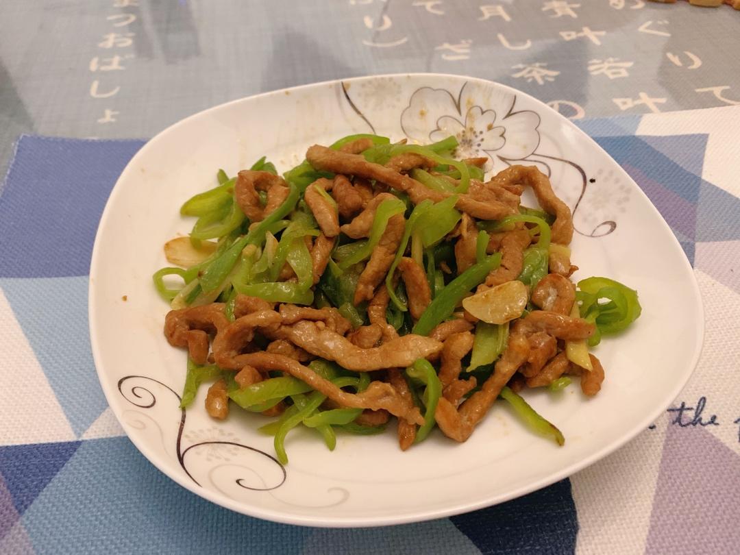 厨师长教你：“青椒肉丝”的正宗做法，色香味俱全