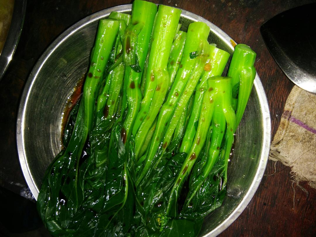 白灼菜心