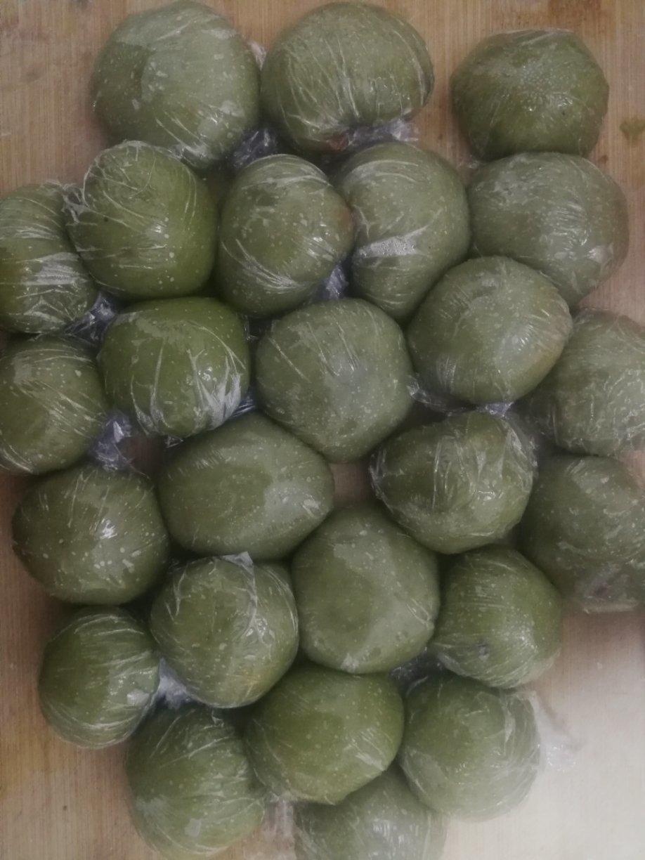 网红青团～～咸蛋黄肉松青团