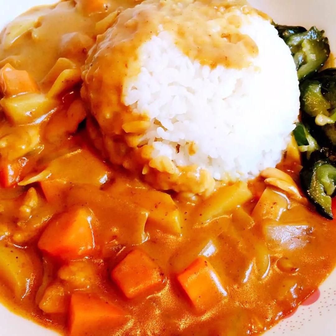 咖喱牛肉饭