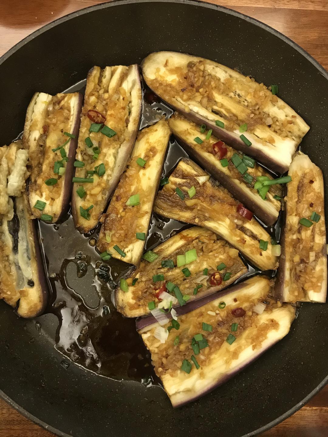 烤茄子（或蒸茄子，平底锅版）