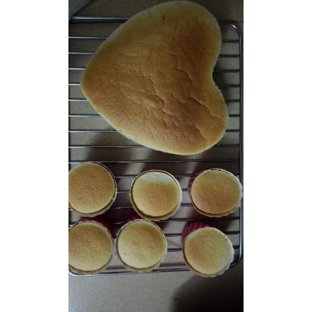 超软的~酸奶蛋糕