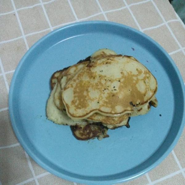 简单快速的酸奶香蕉饼