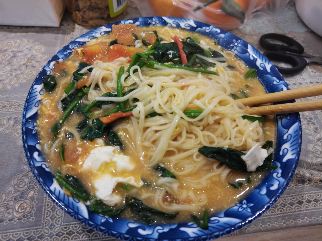 懒人西红柿鸡蛋面