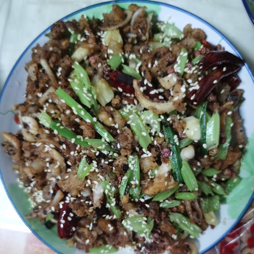 干煸鱿鱼须