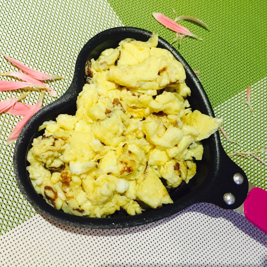 美式炒蛋 scrambled eggs