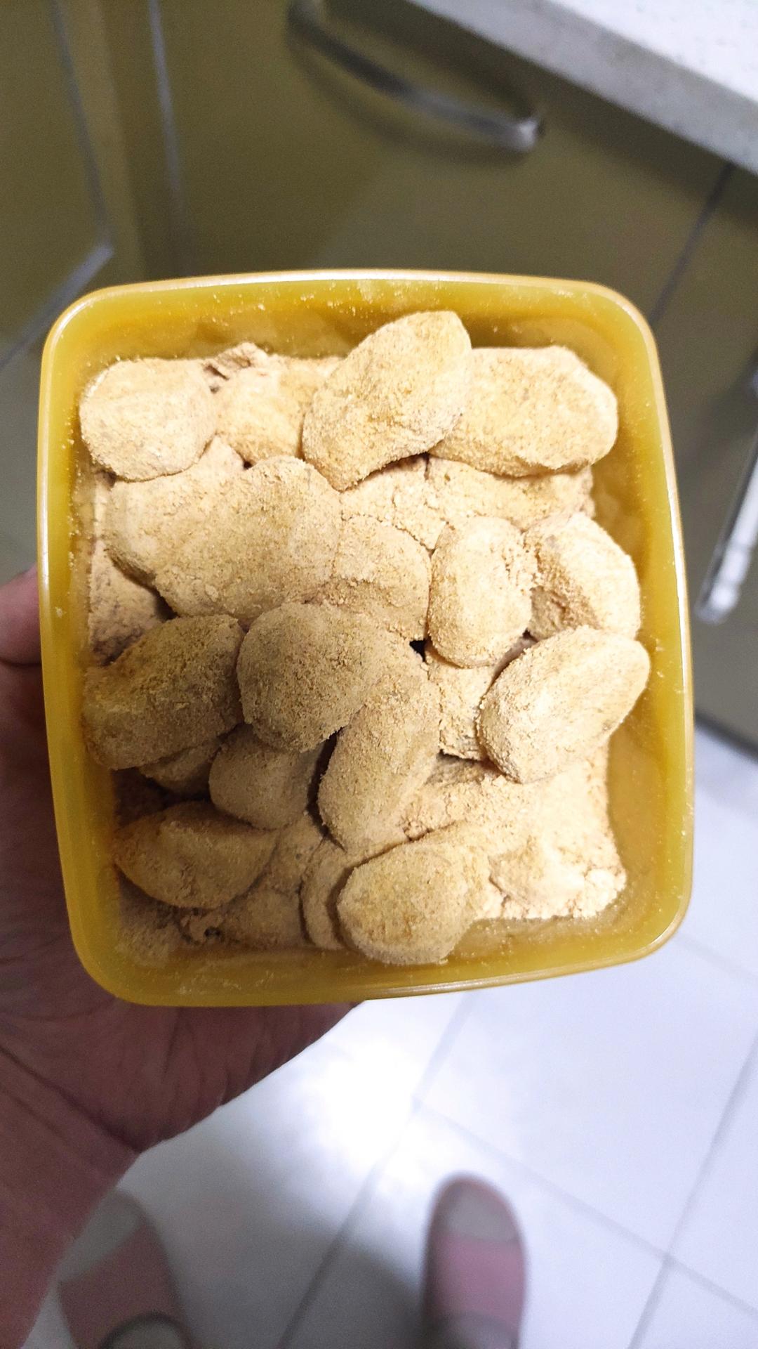 黄豆粉糯米凉糕（糍粑，年糕）粘粘糯糯超好吃，一口一个糯叽叽休闲零食