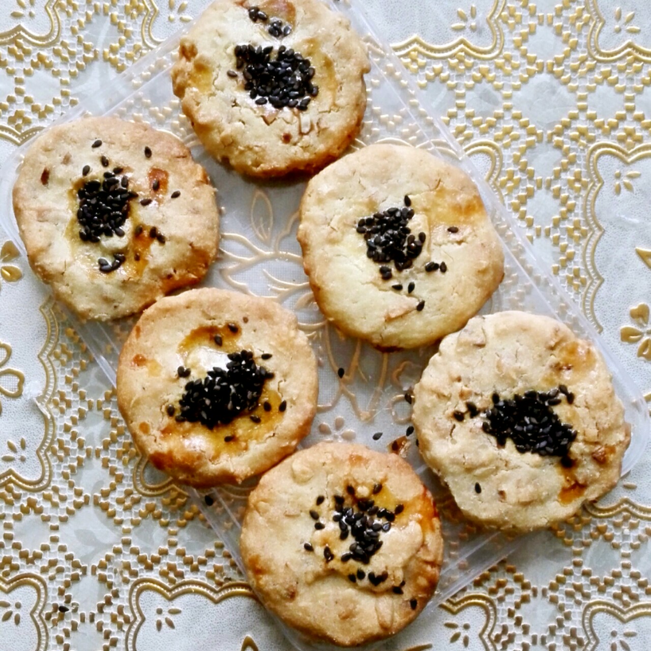 美味花生小小酥