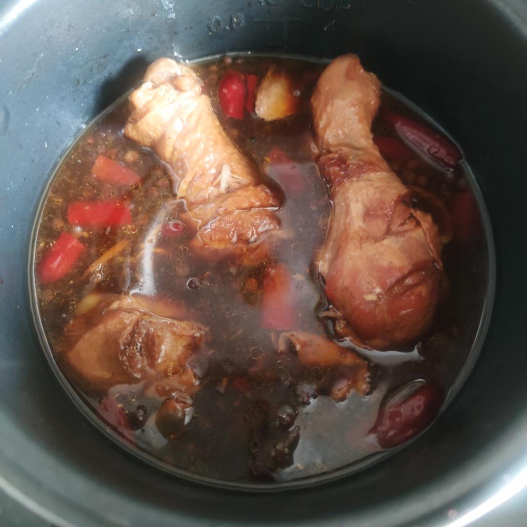 电饭锅版炖鸡腿