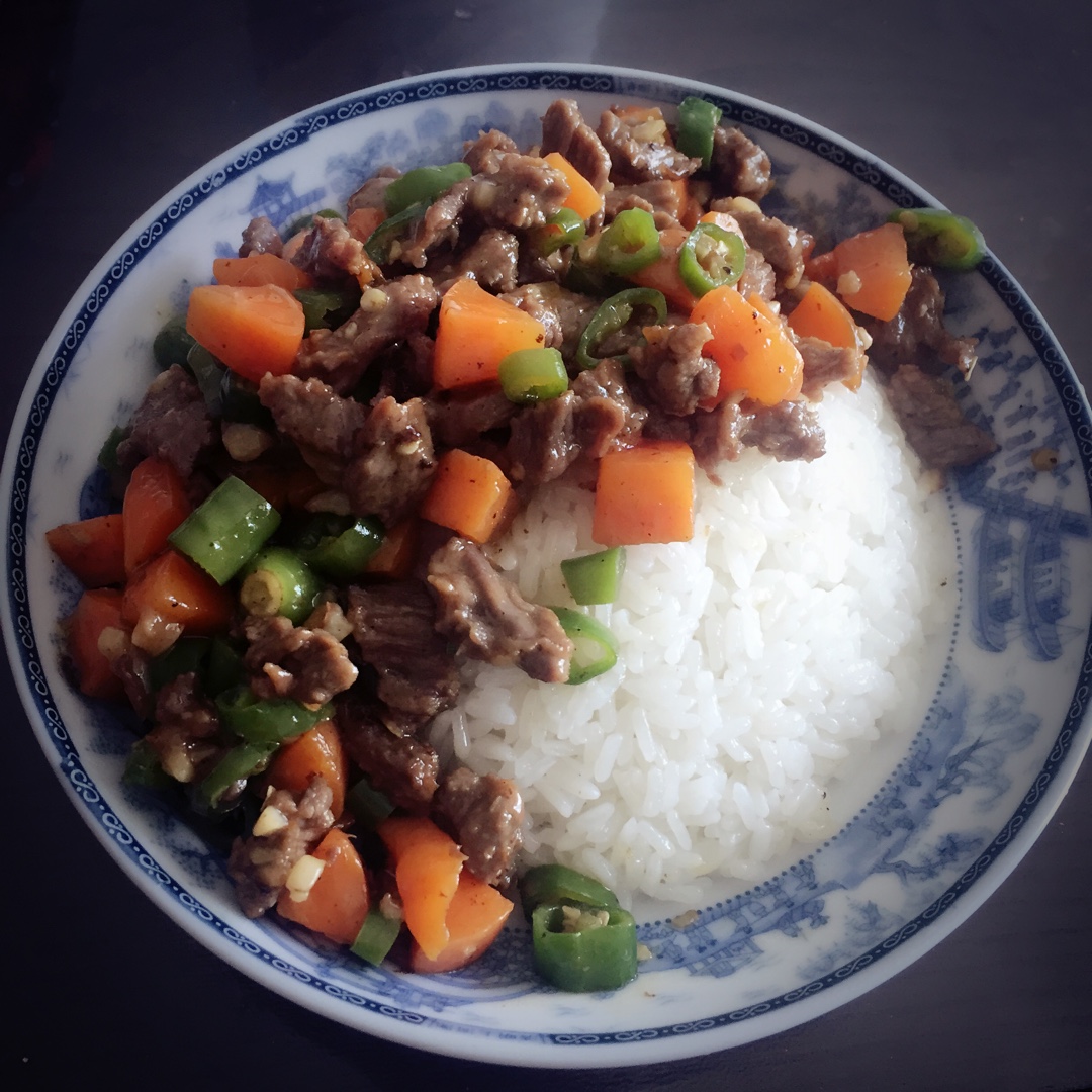 土豆炖牛肉