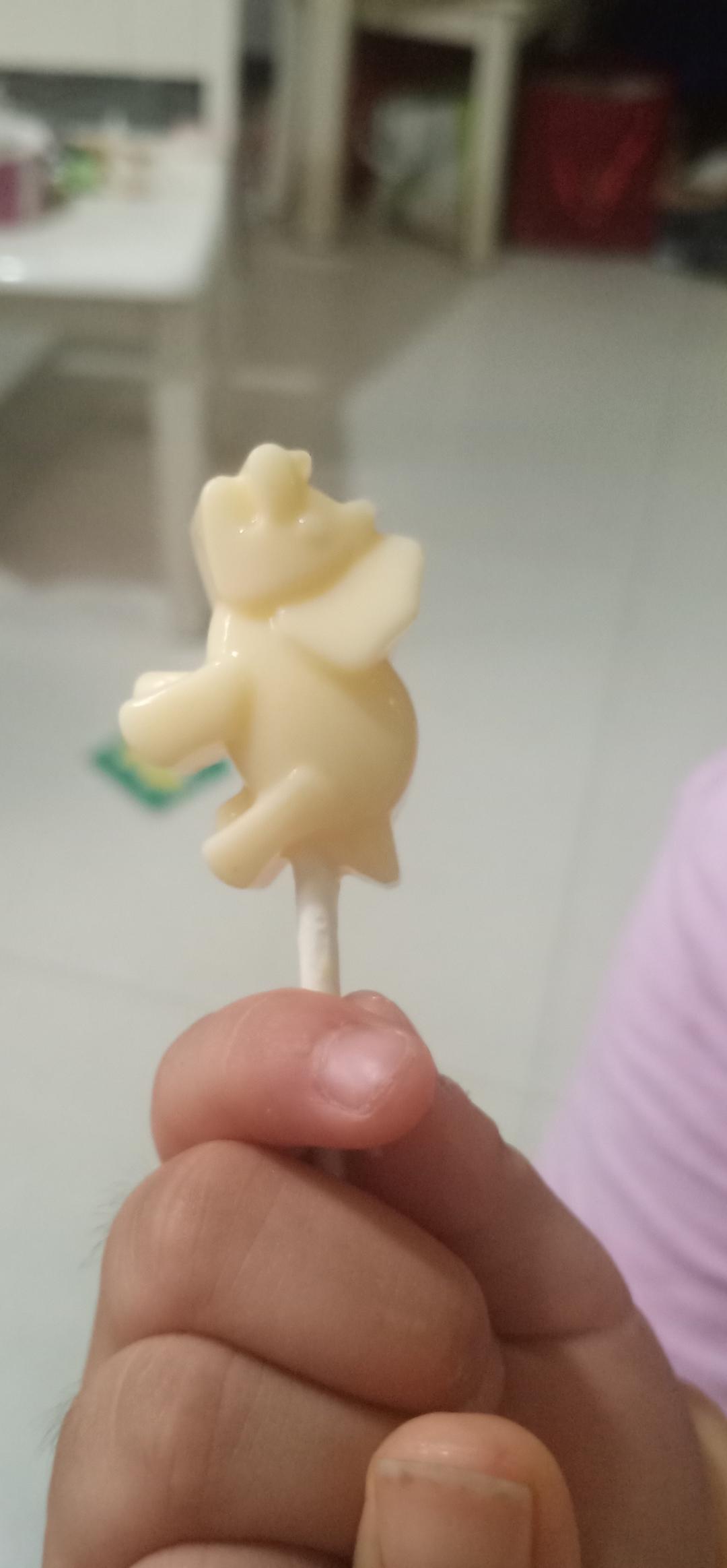 奶酪棒棒糖，消耗家中多余奶粉
