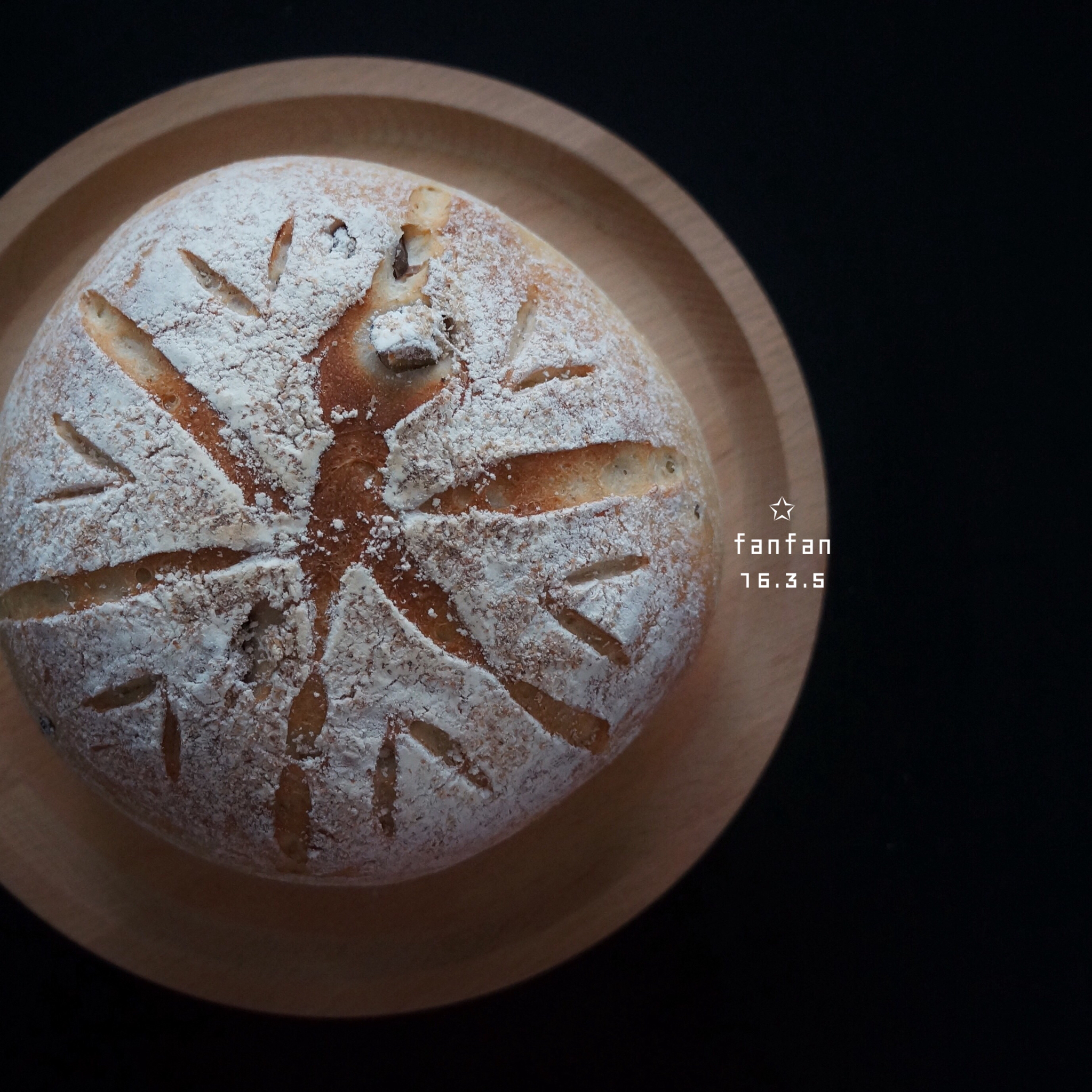 法式栗子乡村面包