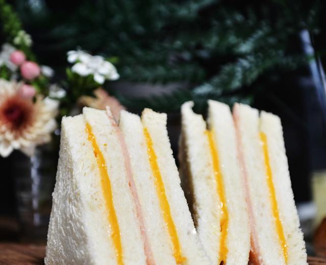 15台币三明治，属于台湾的人情味的做法
