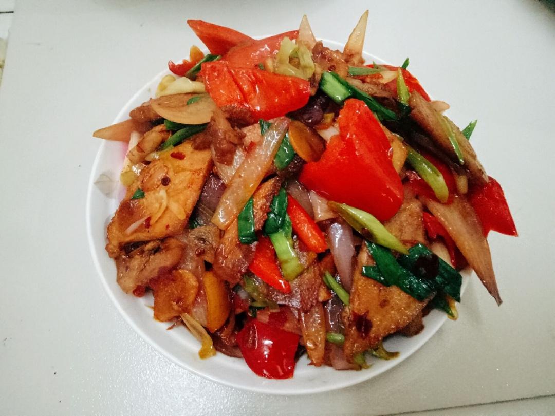 厨师长教你：“回锅肉”的正宗做法，先收藏