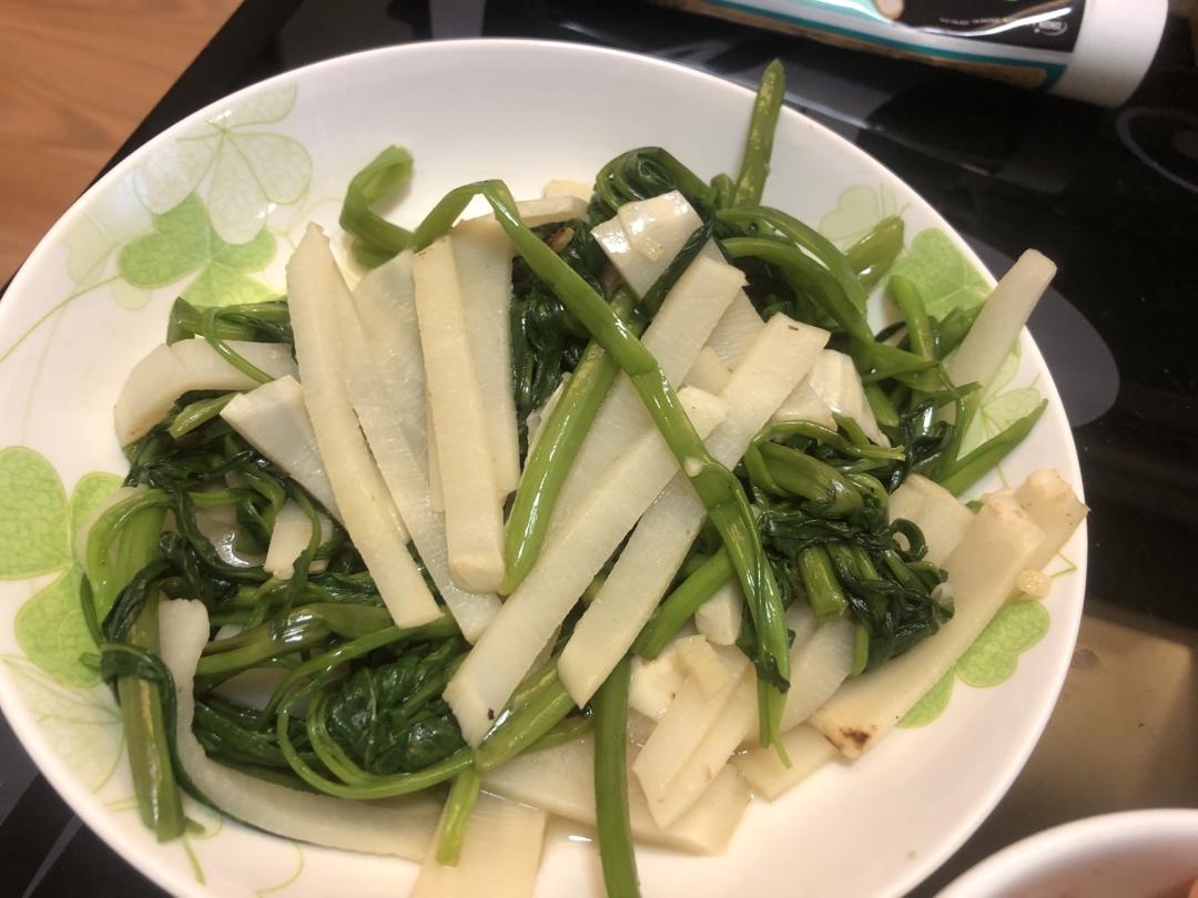 酸笋炒空心菜