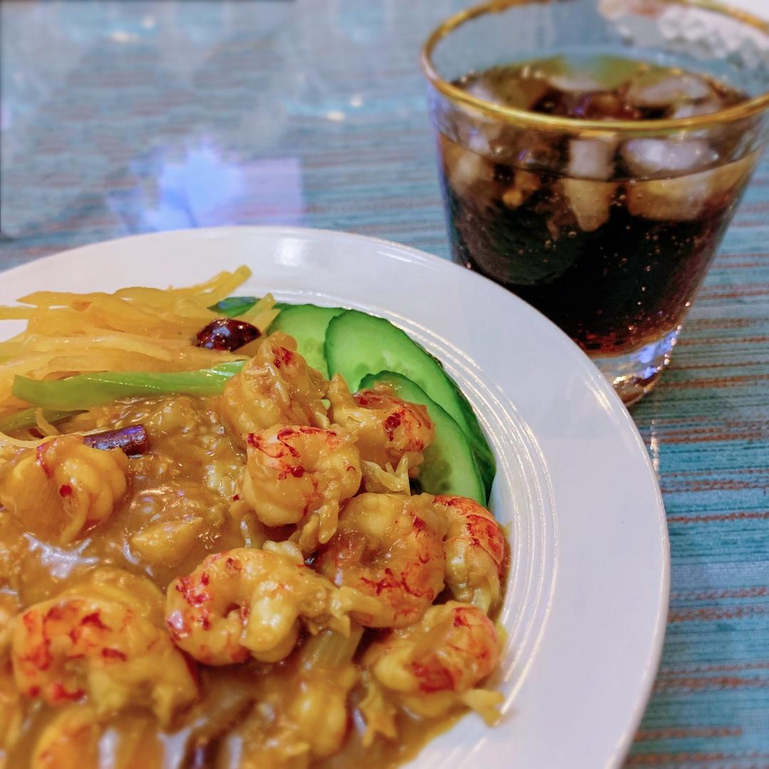 这是一碗含有满满爱意的豪华版米饭——龙虾饭