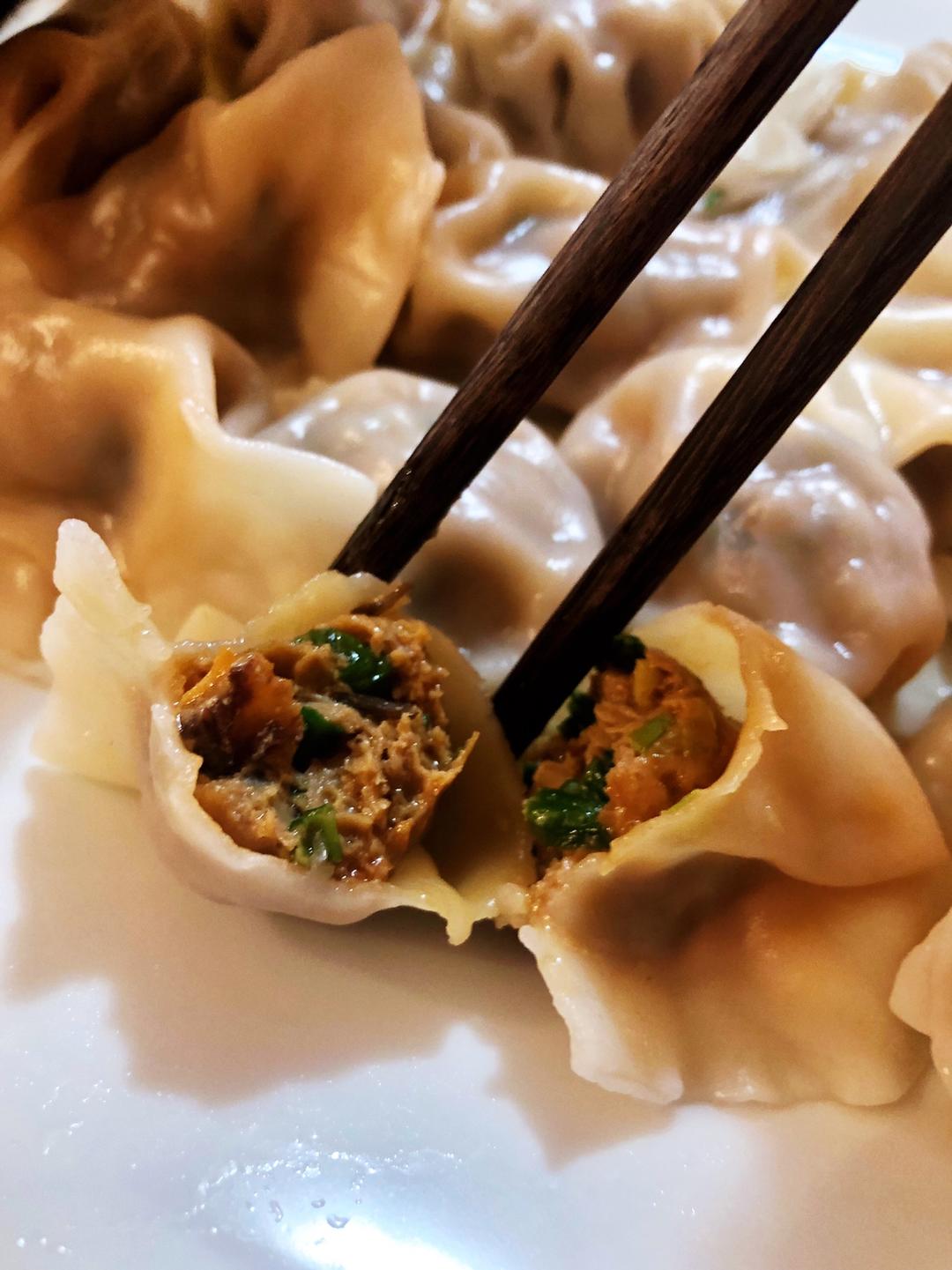 虾仁海参三鲜饺子的做法