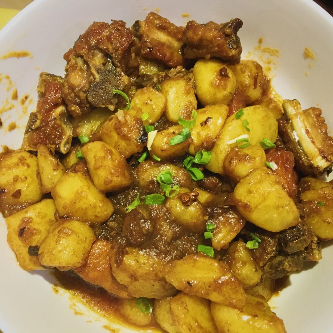 川味土豆烧排骨