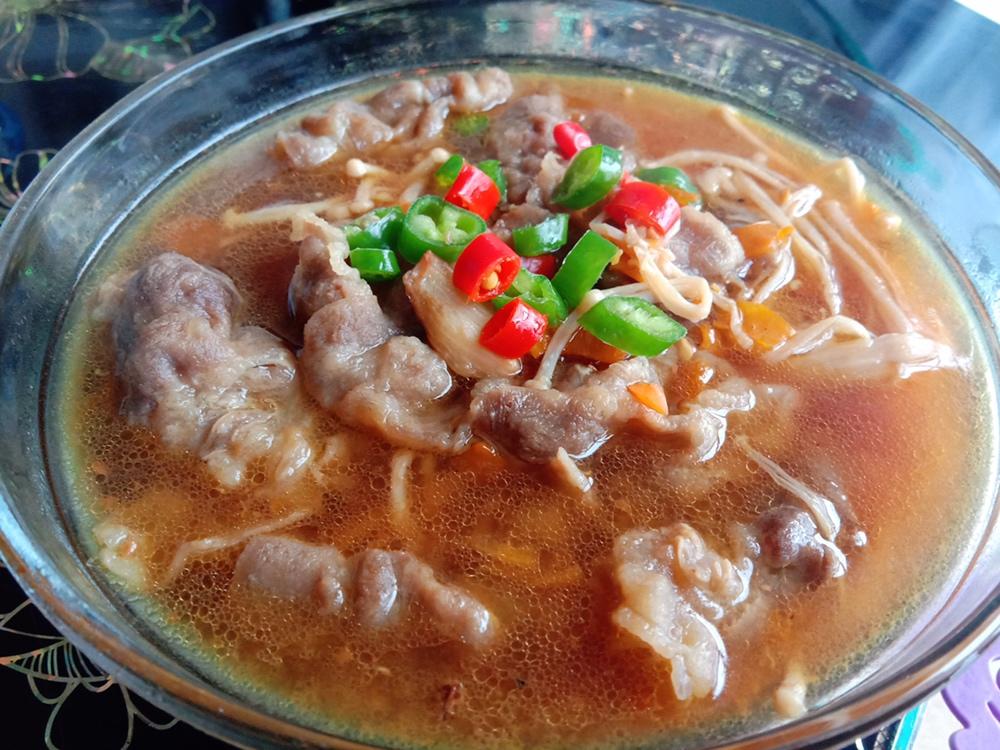 酸汤肥牛
