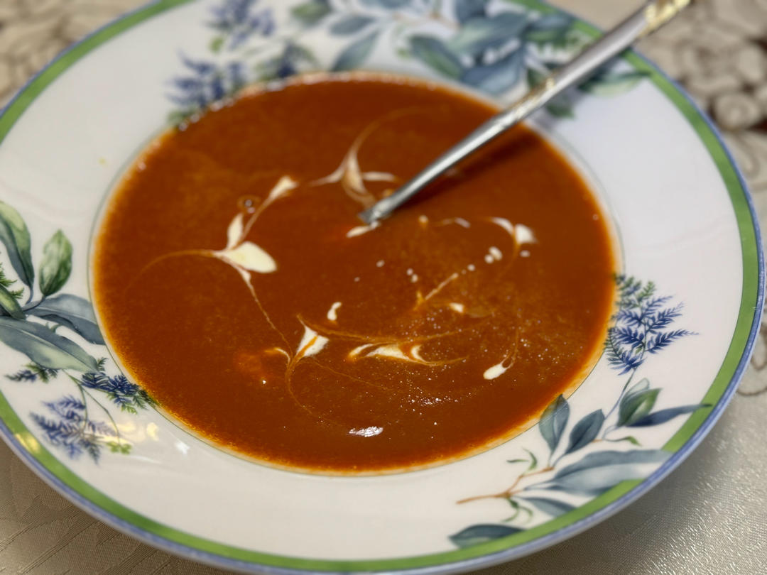 甜菜根奶油汤【安卡西厨】