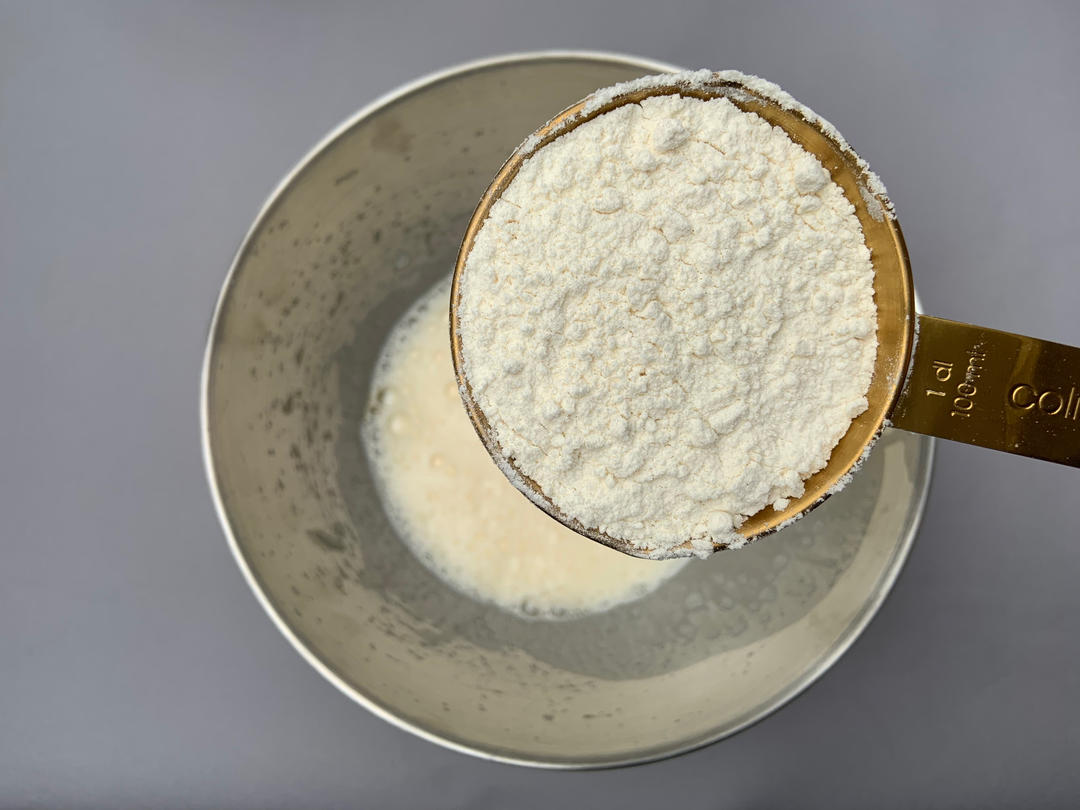 纯奶手撕吐司的做法 步骤1