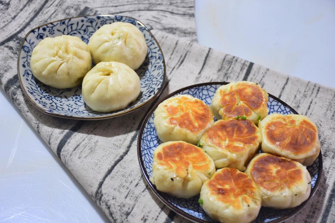 鲜虾猪肉生煎包（一定要看视频哟~）
