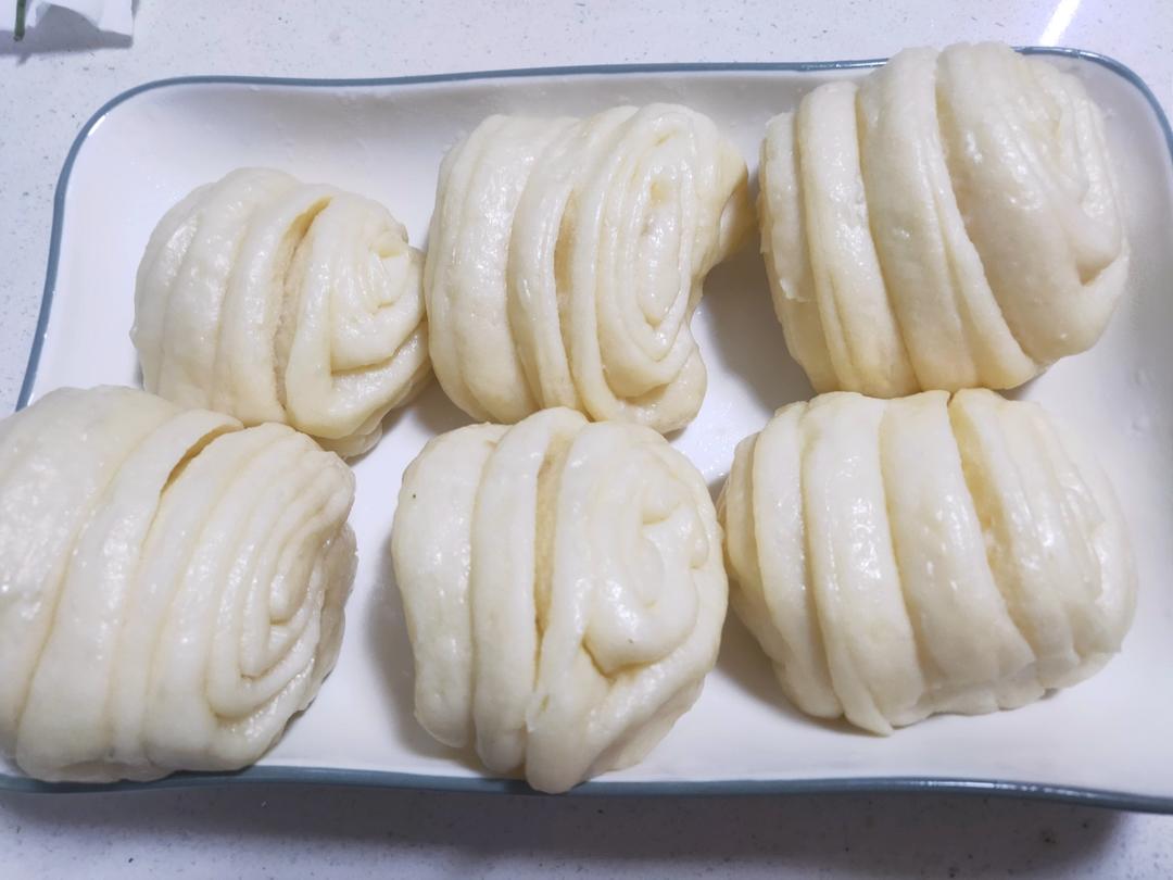葱油花卷，一根筷子卷出漂亮的造型