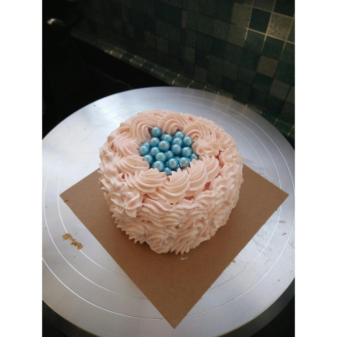 超简单完美戚风蛋糕（6寸2蛋）附打发、翻拌、脱模视频