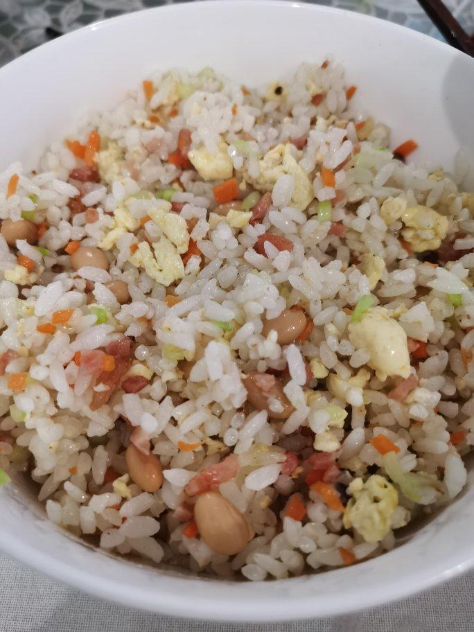 扬州炒饭（剩饭变美食，从此不剩饭）
