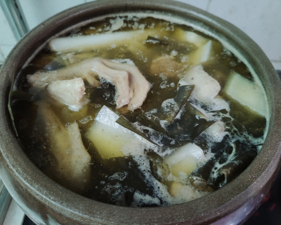 用料少，汤色清，信阳海带鸭汤，商城县特色老鸭汤的做法