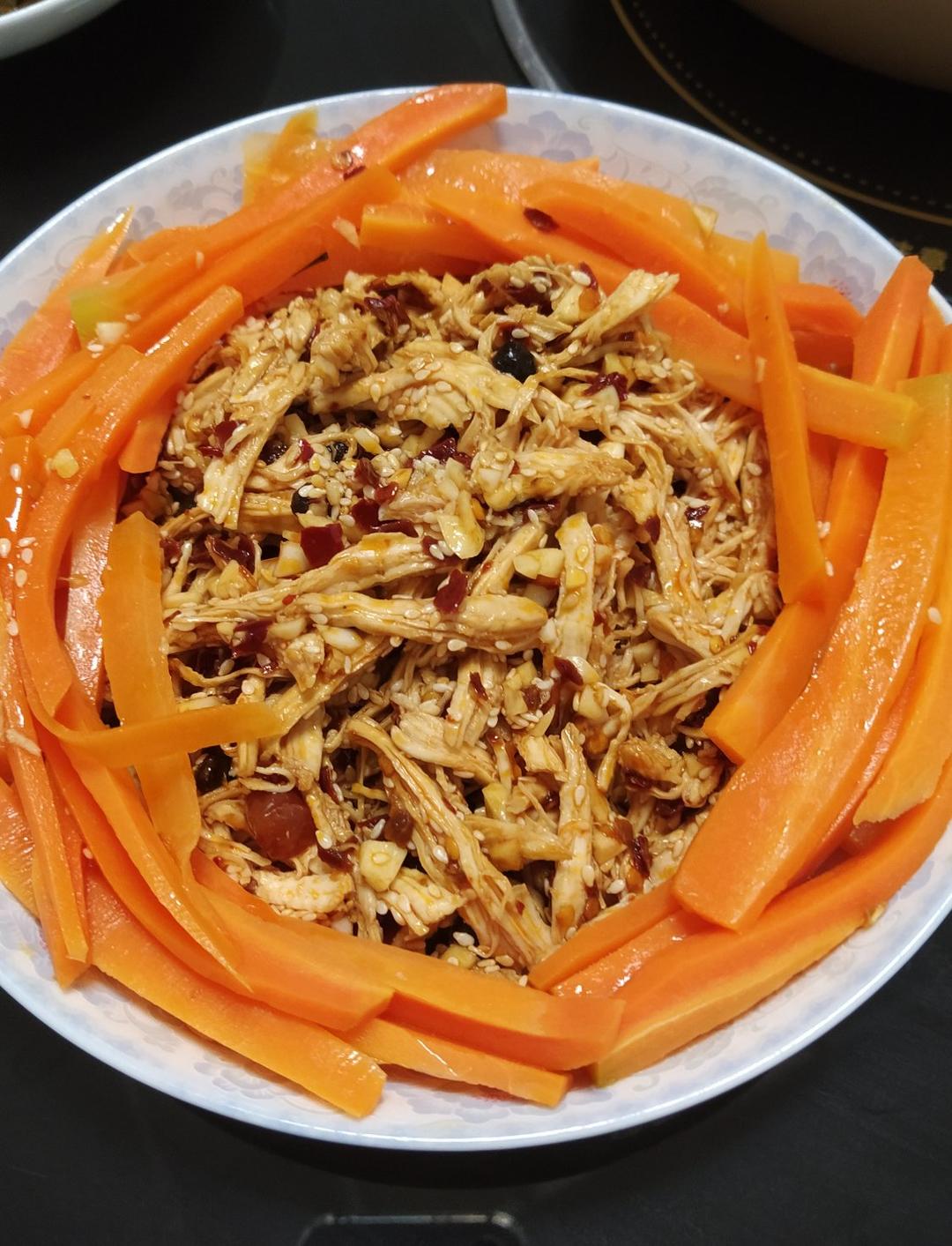 减脂餐：手撕鸡胸肉（无油无糖极简版）