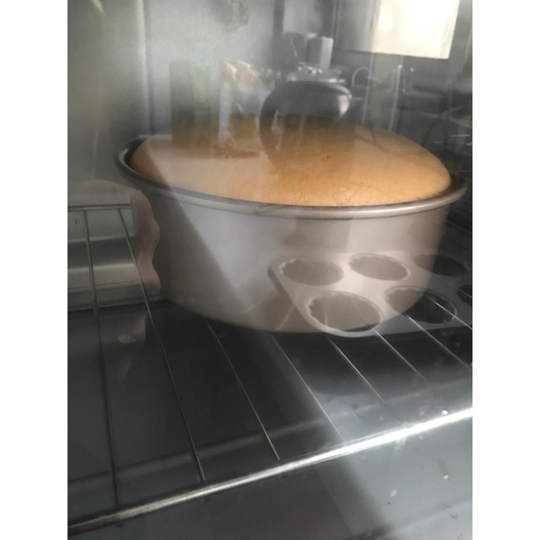 八寸戚风蛋糕
