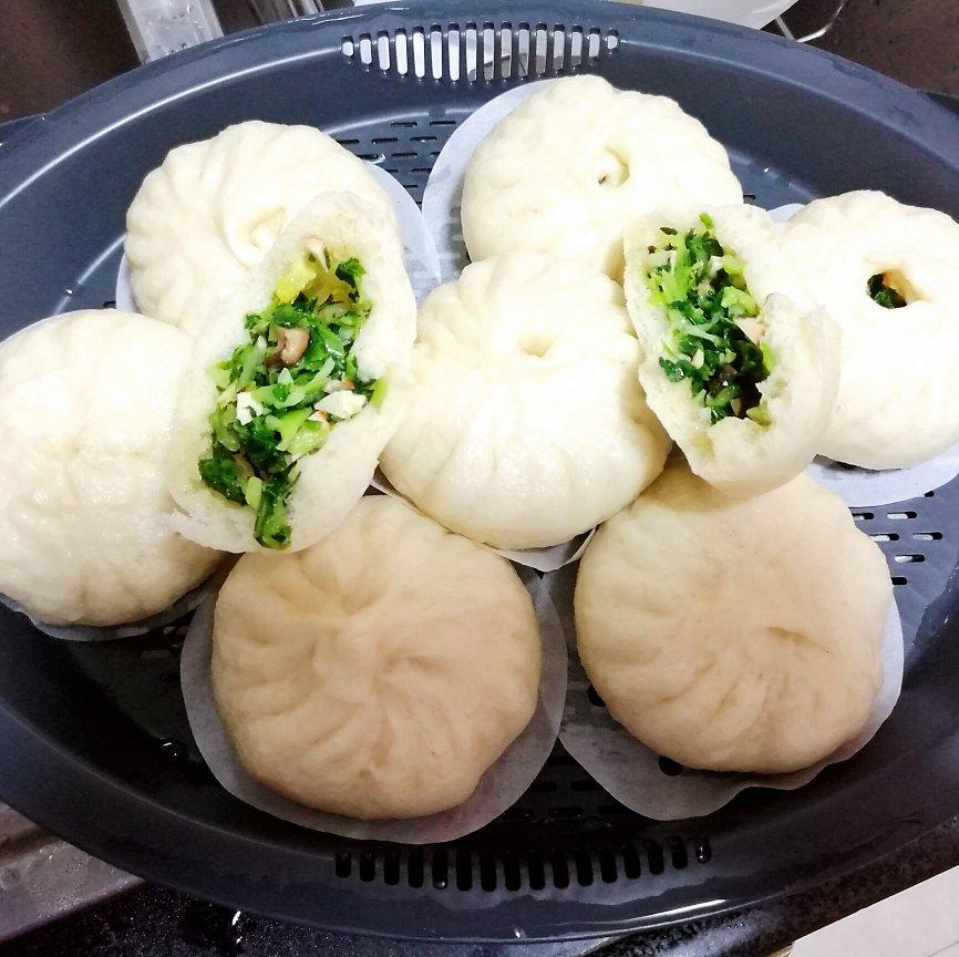 冬笋香菇菜包