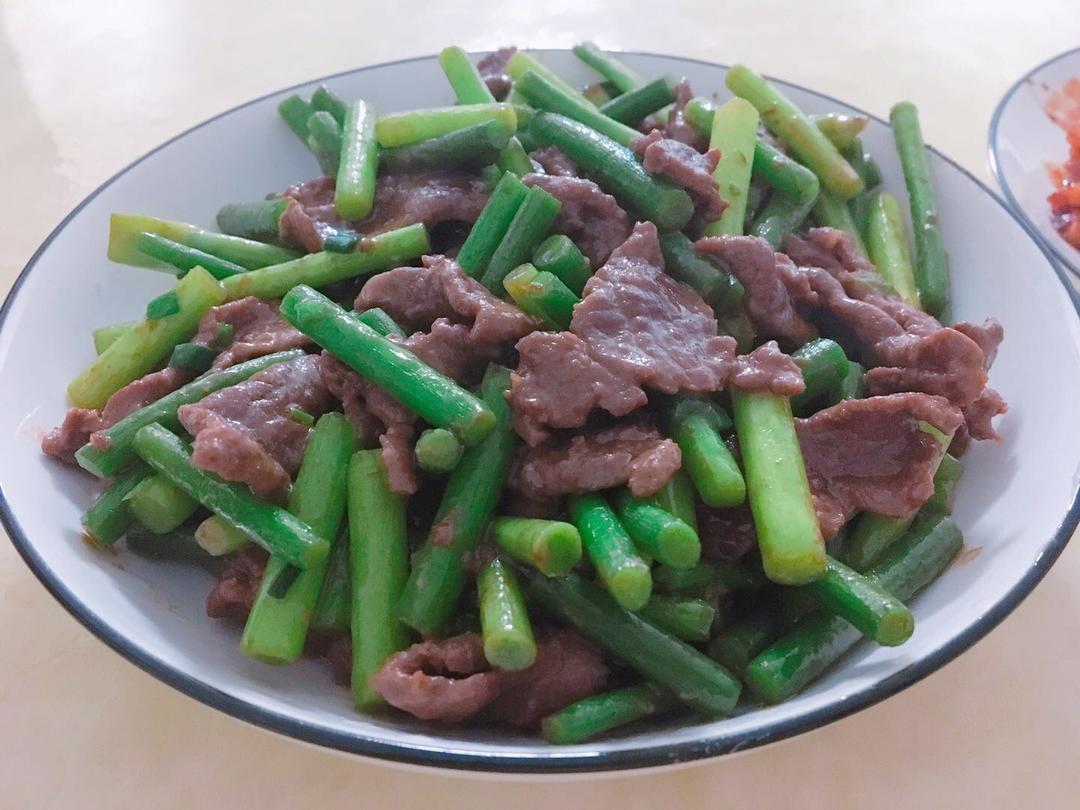 如何炒出嫩牛肉