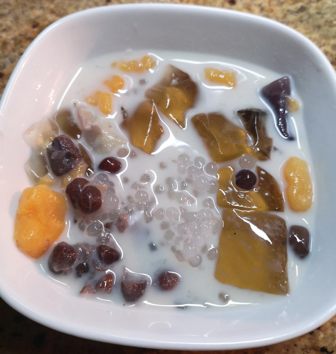 茶冻【白凉粉版本】其他口味的茶冻同理哦，夏天至爱😍